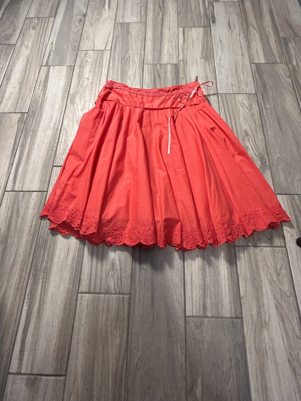 Women’s Coral Red Mini Skirt Embroidered Hem Med Ribbon Tie Waist Boho Ballerina